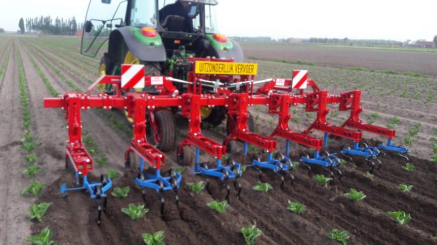 Loonwerkers kunnen inzake mechanische onkruidbestrijding heel wat voor landbouwers betekenen.