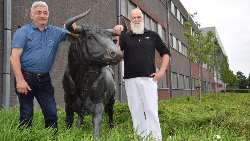 Adriaens past perfect in het plaatje van de Vion Food Group , stellen Hans Huijbers (links) en Pascal De Clerck.