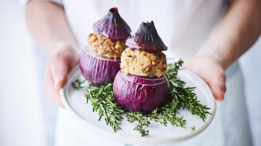 gevulde_uien_met_gehakt_en_brugge_kaas_2