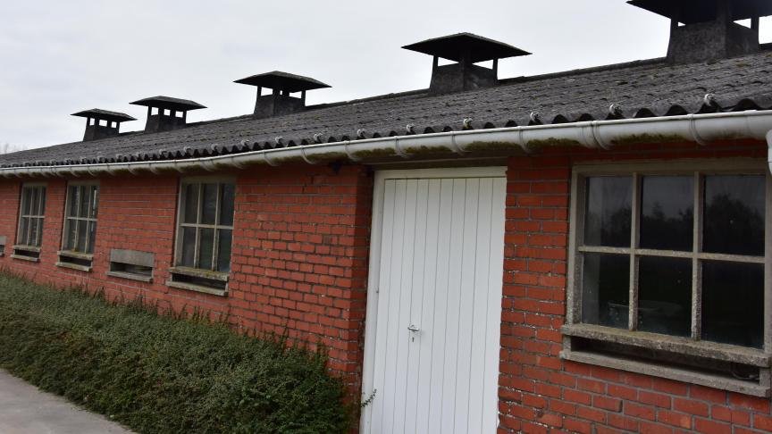 Op heel wat landbouwbedrijven liggen nog heel wat asbestdaken.