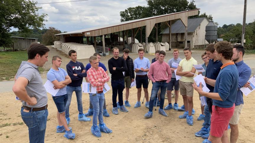 7TL dit schooljaar op studiereis in Bretagne en bezoek aan veeteeltbeurs Space.