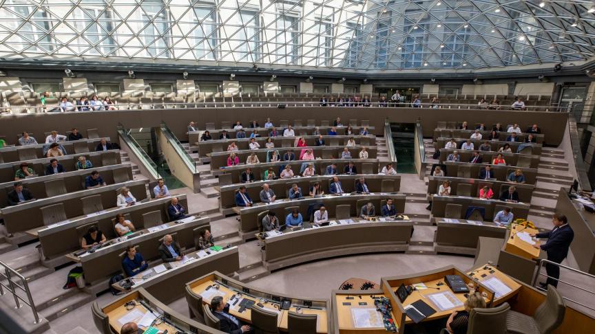 Het rommelt verder in de Vlaamse regering. Zowel cd&v als Open VLD hebben steeds meer kritiek op het stikstofakkoord.