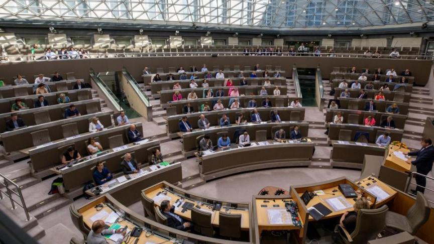 De barst in het stikstofakkoord die Demir snel wenste dicht te maken, wordt alsmaar groter.