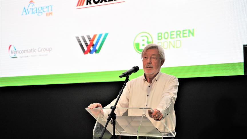 Professor Decuypere gaf ons zijn mening over het vrijemarktsysteem rond voedsel op de Agridagen in Ravels.