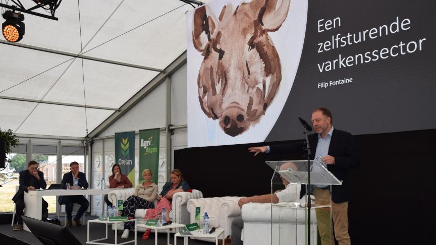 Filip Fontaine gaf tijdens het seminarie een stand van zaken over de brancheorganisatie Pork.be.