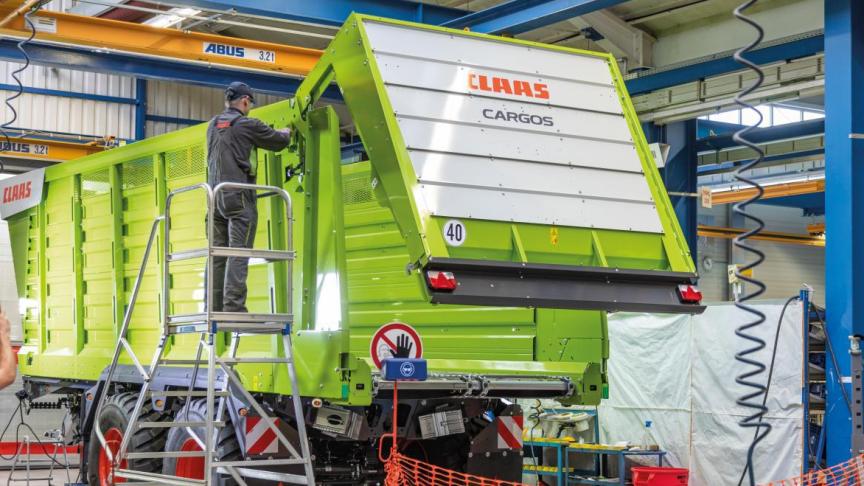 Waar Claas stopt, gaat Fliegl verder met de productie van de Cargos-wagens.