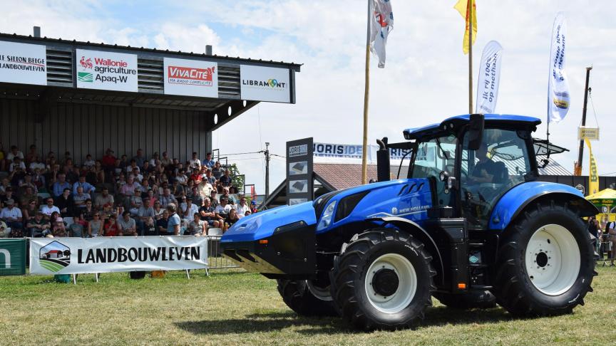 New Holland T6.180 Methane Power
