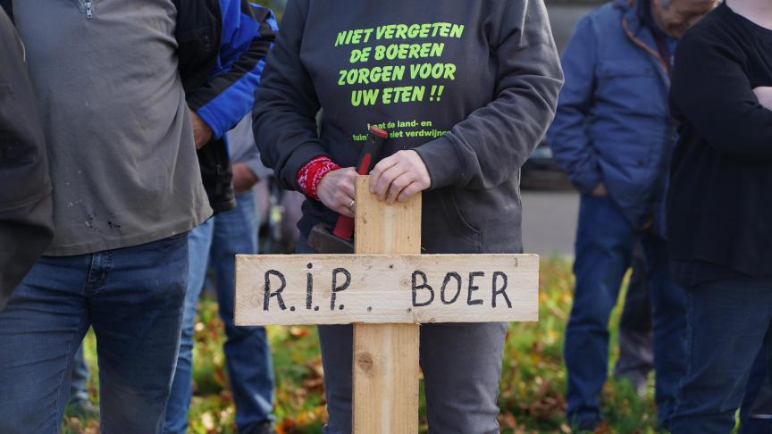 Volgens ILVO zou met dit MAP 7 25.000 ha aan landbouwgrond uit productie gehaald worden.